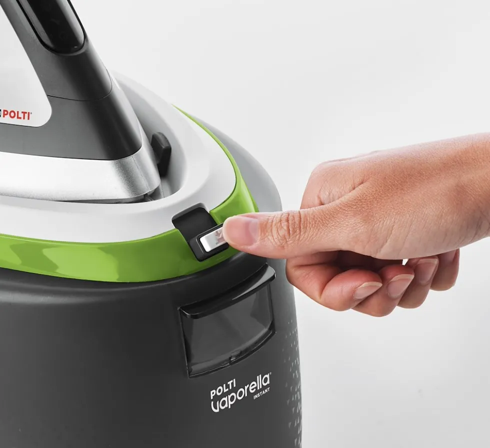 Polti Sist. Stirante A Freddo 2400W 8Bar 2L Instant Steam