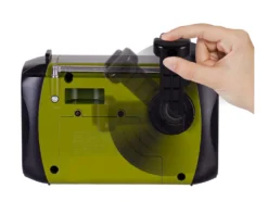 Radio portatile Trevi RA 7F30 BT con dinamo, solare e power bank