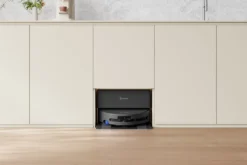 Robot aspirapolvere e lavapavimenti Ecovacs Deebot T90 Pro Omni con lavaggio automatico