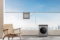 Robot lavavetri Ecovacs Winbot W3 OMNI EU con lavaggio automatico del panno
