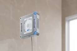 Robot lavavetri Ecovacs Winbot W3 OMNI EU con lavaggio automatico del panno