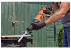 Sega a gattuccio Black & Decker BES301QS