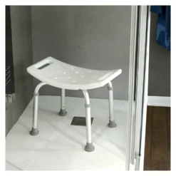 Sgabello bagno Gedy 107202 FRIEND regolabile h.max 58 cm Bianco e Silv