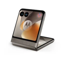 Smartphone Motorola Razr 70 5G con design flip iconico