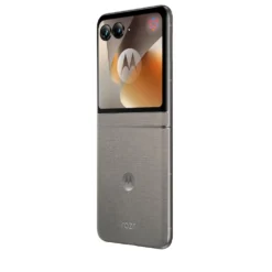 Smartphone Motorola Razr 70 5G con design flip iconico