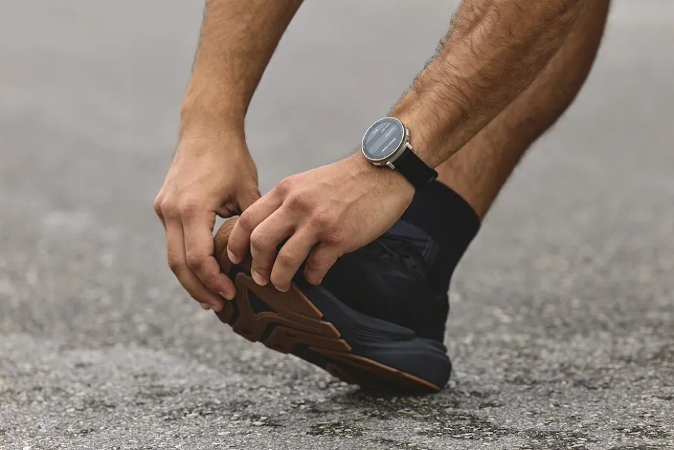 Smartwatch Amazfit Active 3 Premium Apex Silver con NFC e GPS