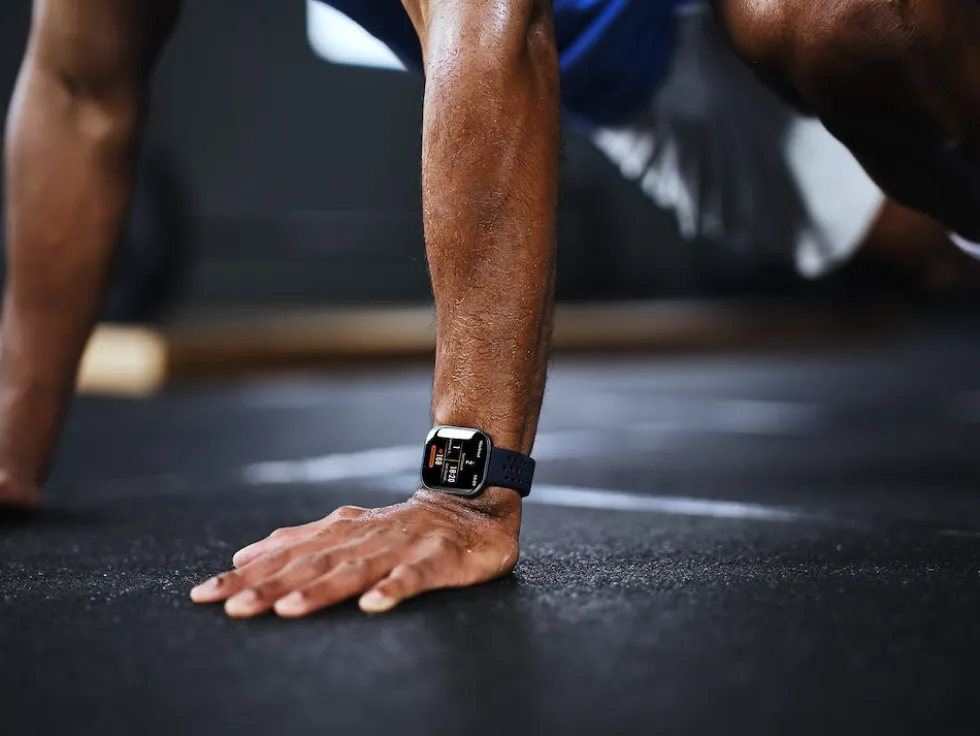 Smartwatch Amazfit Bip 6 AMOLED Touchscreen
