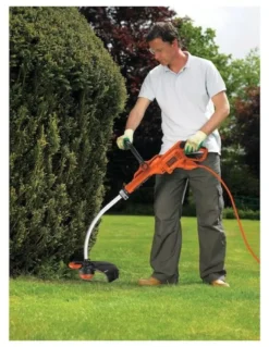 Tagliabordi elettrico Black & Decker GL7033 QS