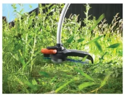 Tagliabordi elettrico Black & Decker GL7033 QS