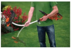 Tagliabordi elettrico Black & Decker GL7033 QS