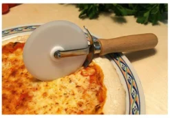 Taglia pizza Elettro Center Art 198 lama liscia Pom d.88 mm