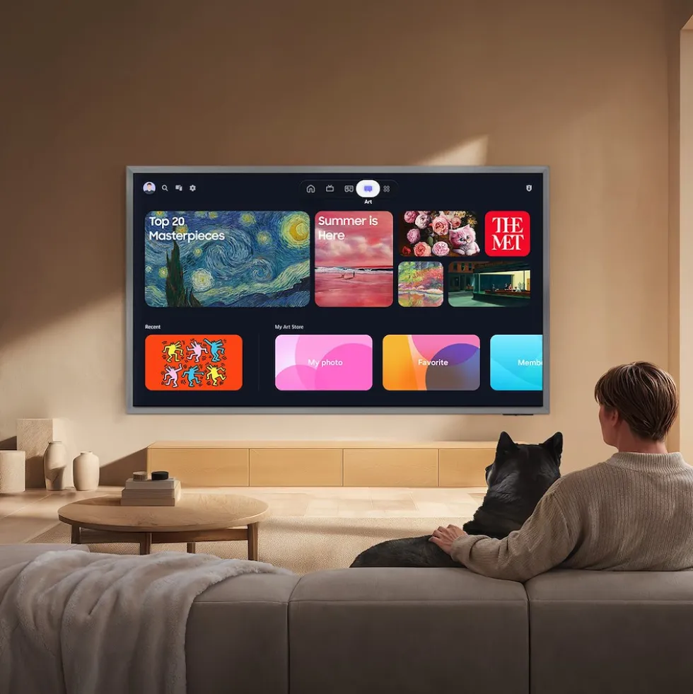TV OLED Samsung QE55S99HATXZT 55" 4K con processore NQ4 AI Gen3 e 165Hz
